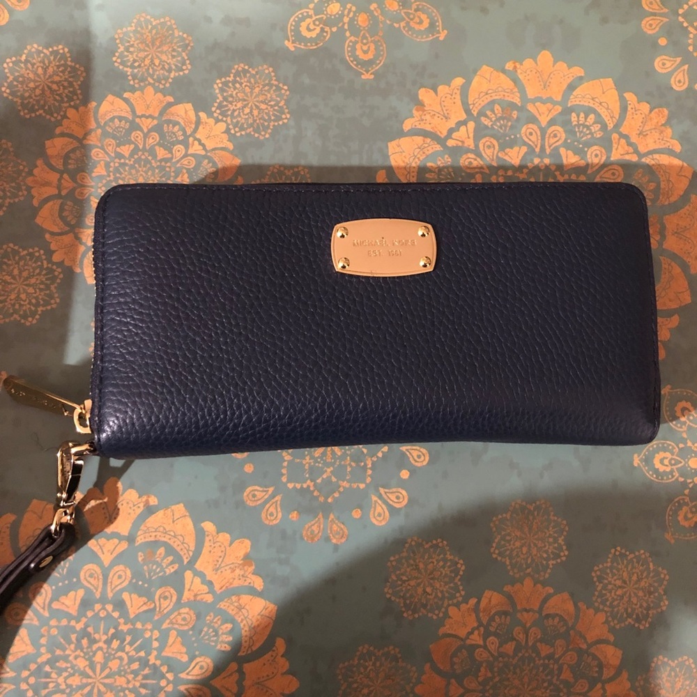 Navy MK card Wallet BRAND NEW